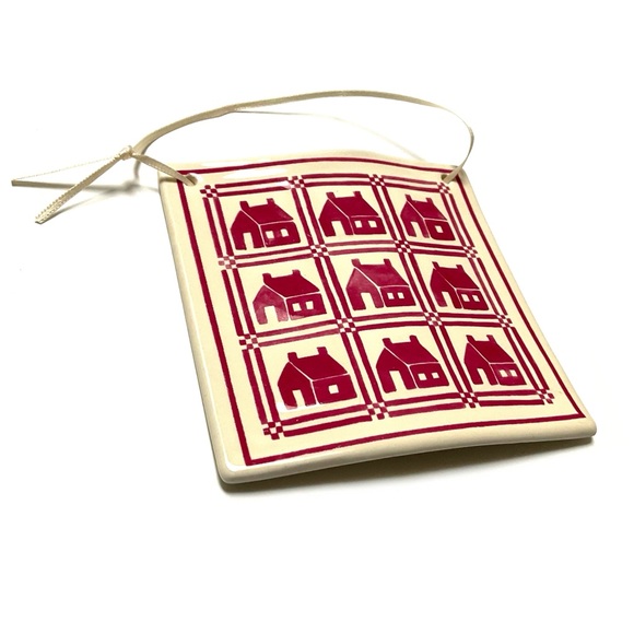 Vintage Quilt Ornament - Picture 3 of 3